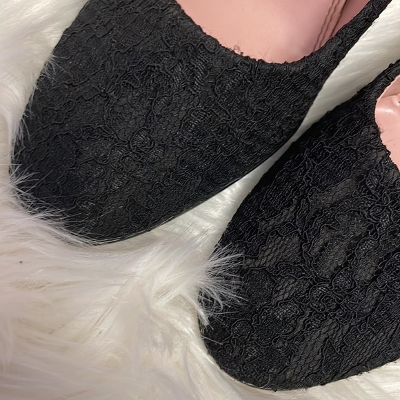 Size 7.5 Anne Klein Black Lacey Stilettos B1 - Picture 6 of 6